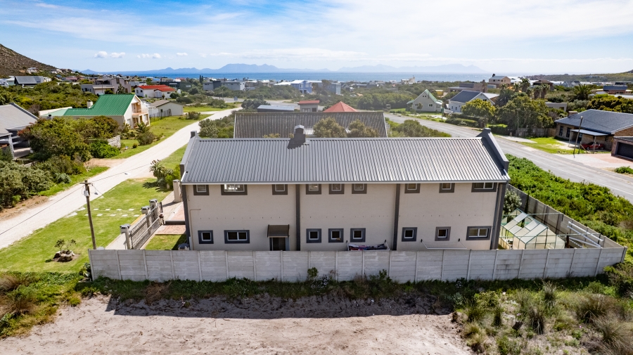 3 Bedroom Property for Sale in Pringle Bay Western Cape